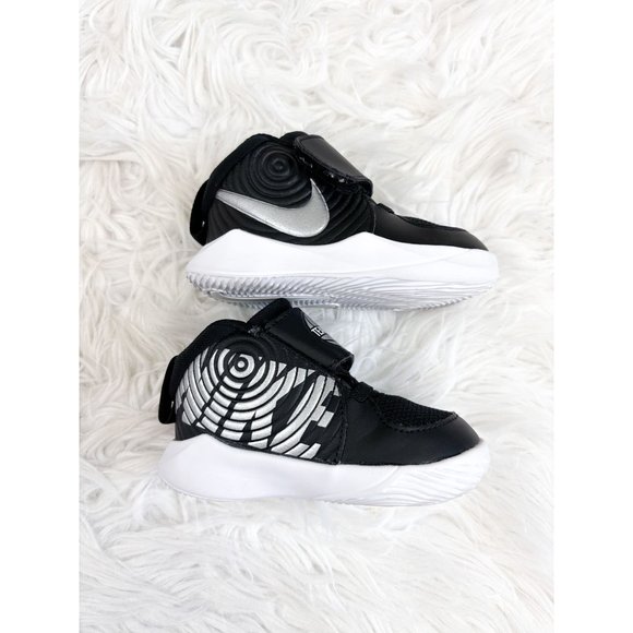 Nike Team Hustle D 9 Black White High Top Sneakers Toddler Size 5 - Picture 4 of 6
